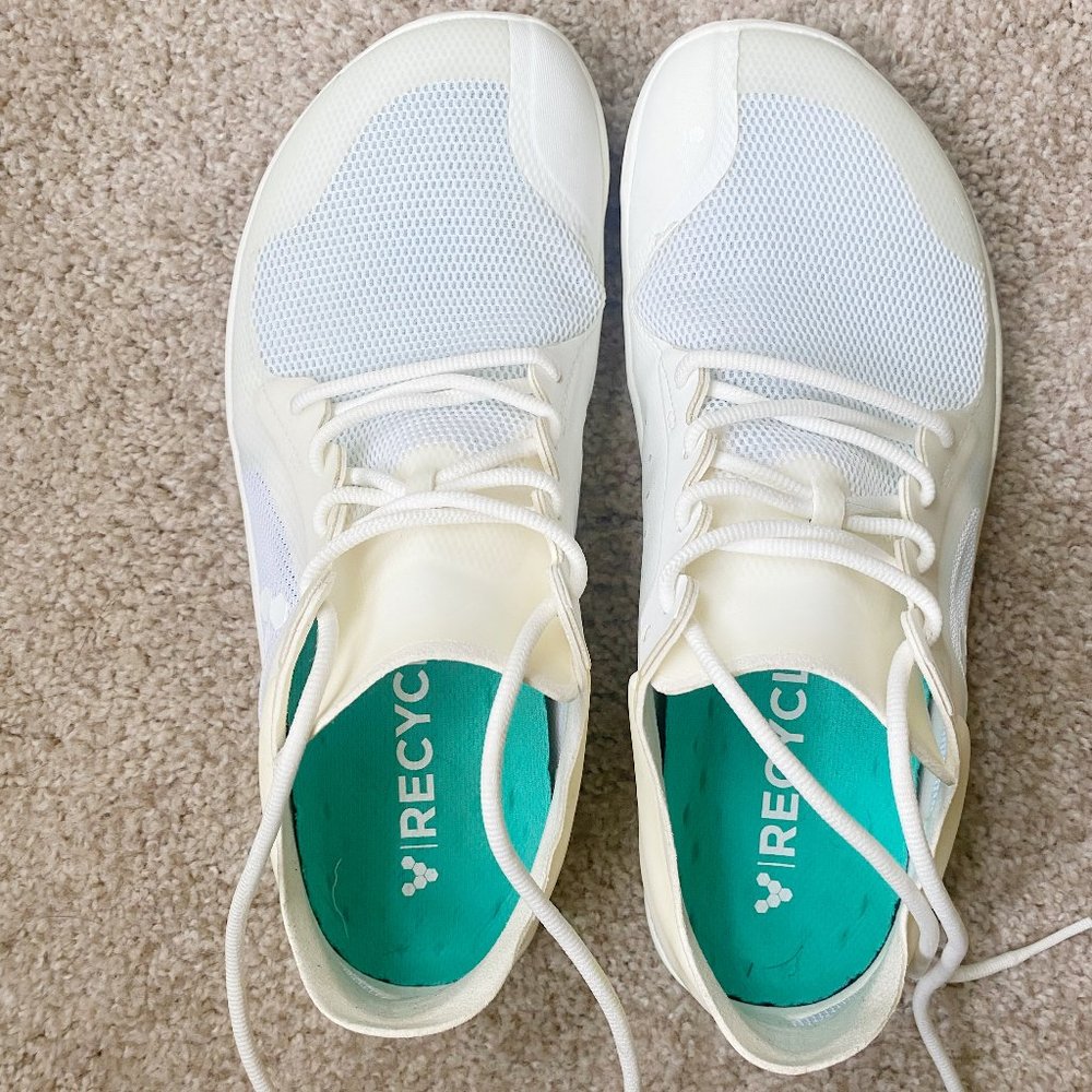 PRIMUS LITE White Vivobarefoot